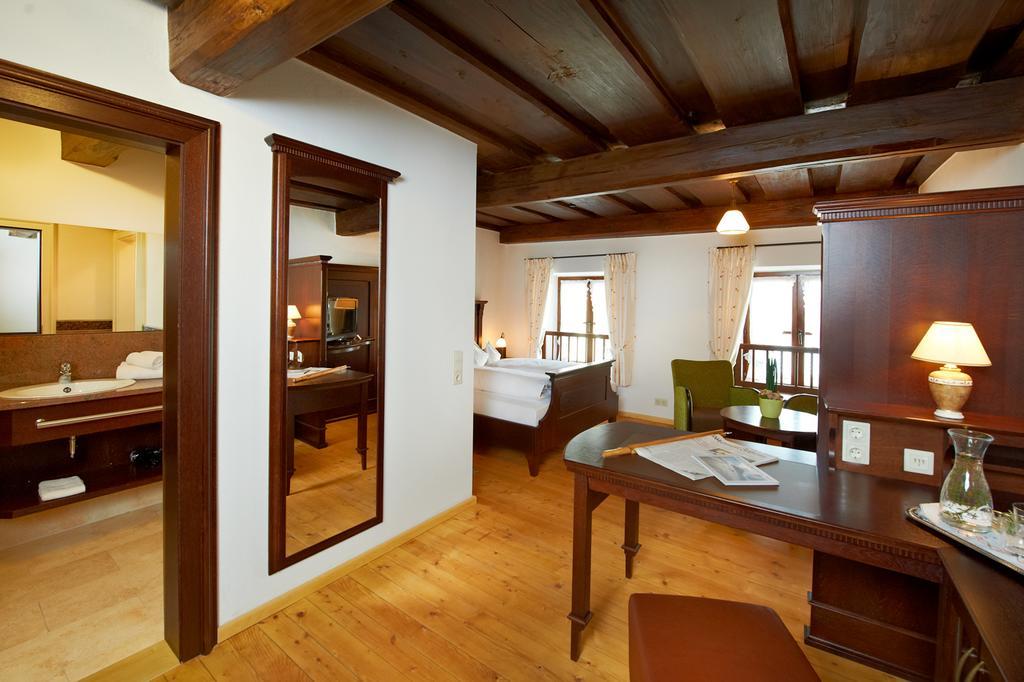Hotel Zur Post Kötzting Esterno foto