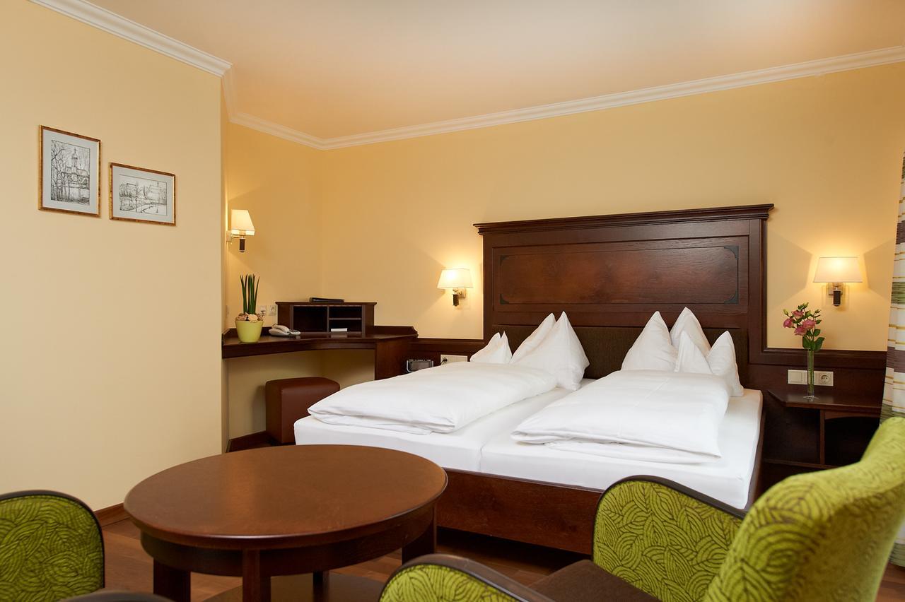 Hotel Zur Post Kötzting Esterno foto